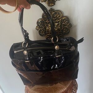 Coach Signature Embossed Black Patent Leather Tote Shoulder Bag Satchel F16564